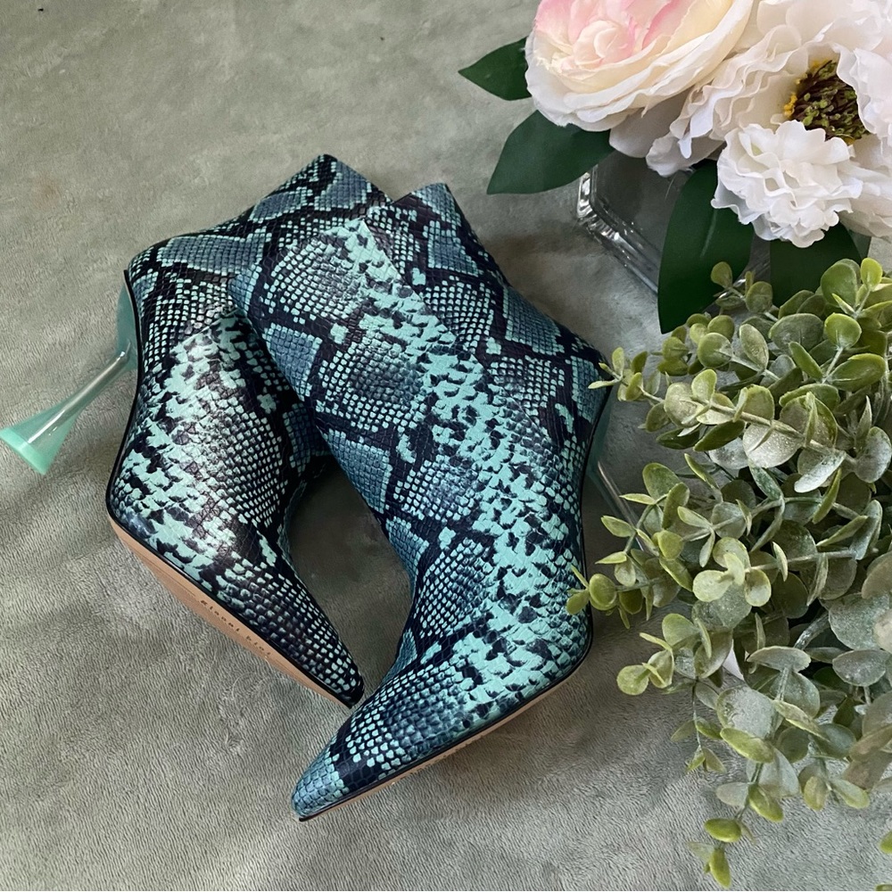 Gianni Bini Mint Snakeskin Booties